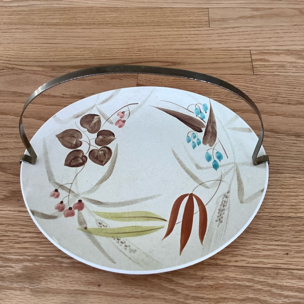 Red Wing Pottery Oval Plate with Removable Handle - 257 Red Stamp on back